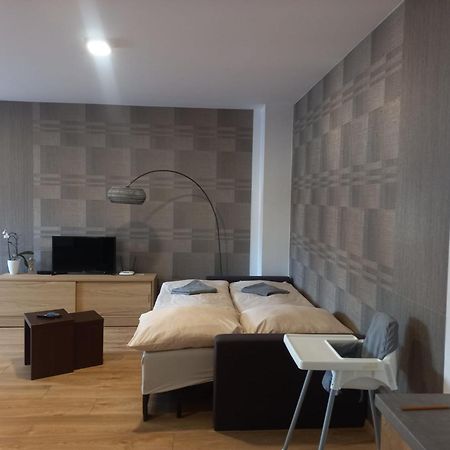 Апартаменты Apartman T5 Врхлаби Экстерьер фото